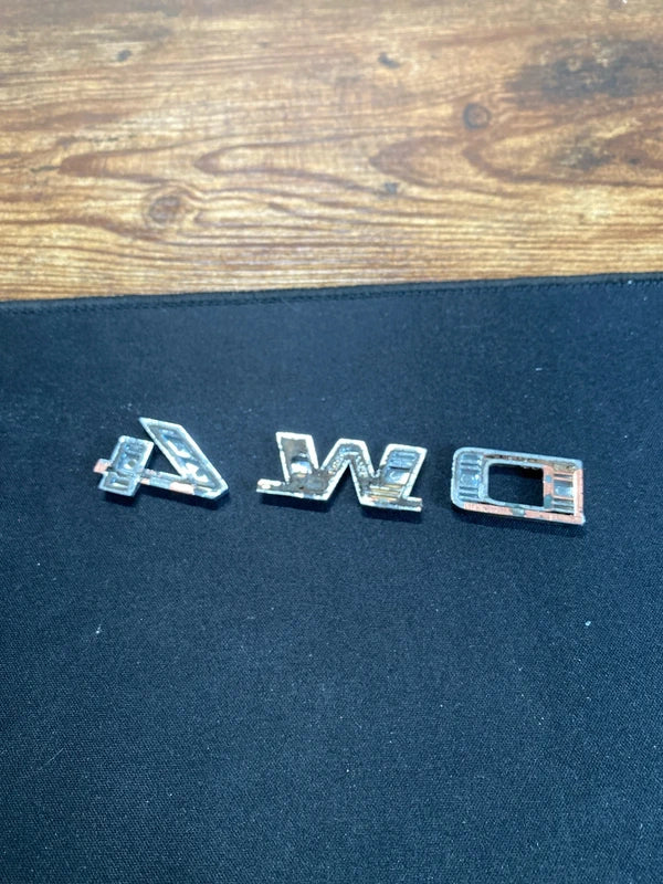 4WD car badge logo emblem