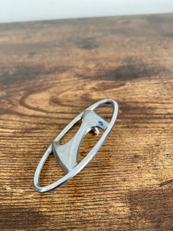 Small Hyundai car badge emblem logo
