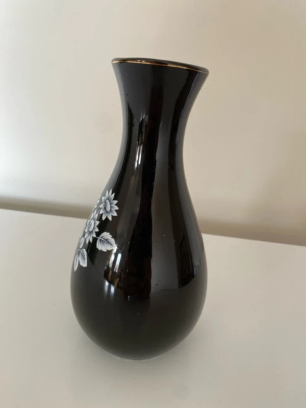 Wade Vase Black White Flowers Vintage England