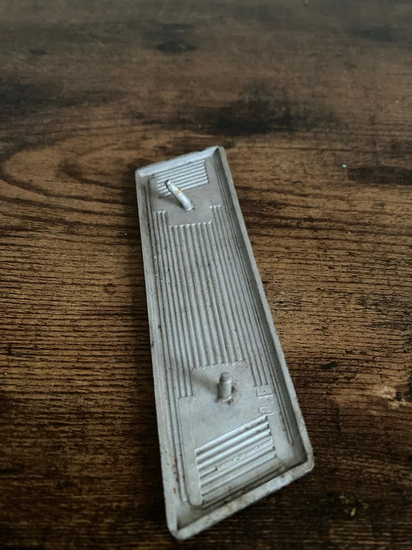 Classic Fiat 500 front emblem badge logo collectible vintage