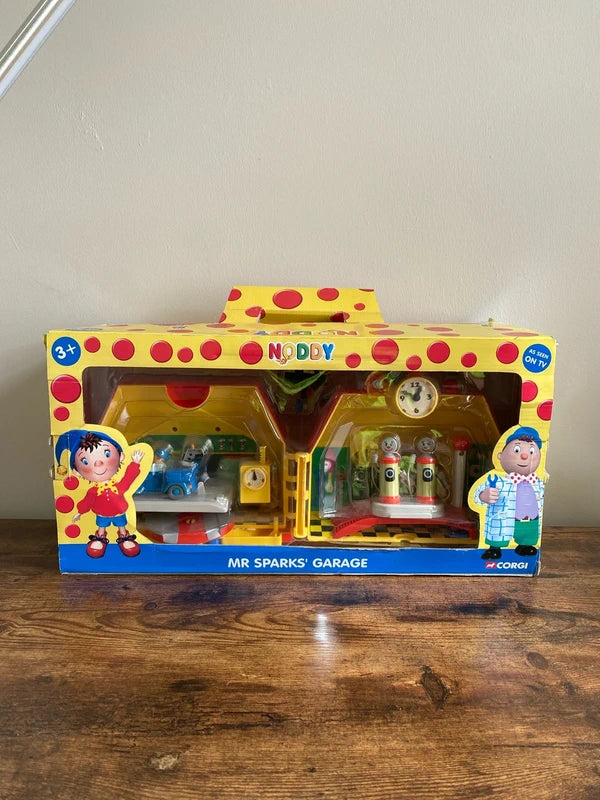 Vintage rare and collectible Corgi Noddy play set Mr Sparks Garage
