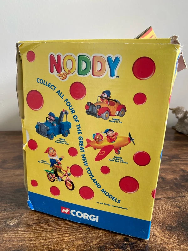 Vintage rare and collectible Corgi Noddy play set Mr Sparks Garage