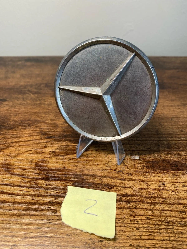 OEM Mercedes alloy centre cap badge emblem logo