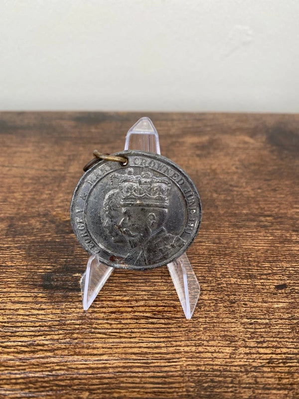 King George V Coronation medal / coin 1911 vintage collectible rare