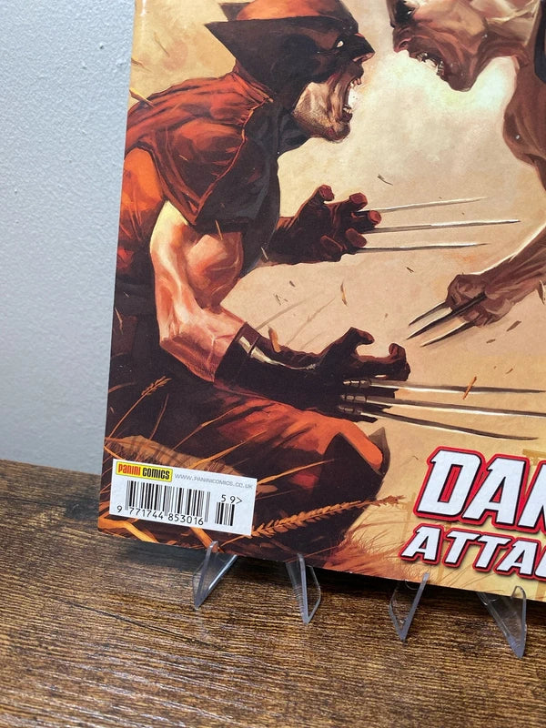 Marvel comic 2009 Wolverine and Deadpool collectible comic book
