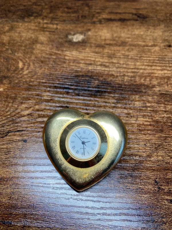 Vintage Heart shaped brass miniature quartz clock display