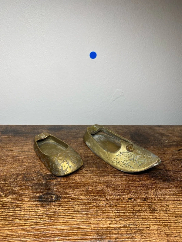 x2 bundle of small brass ashtray shoe ornaments etched floral