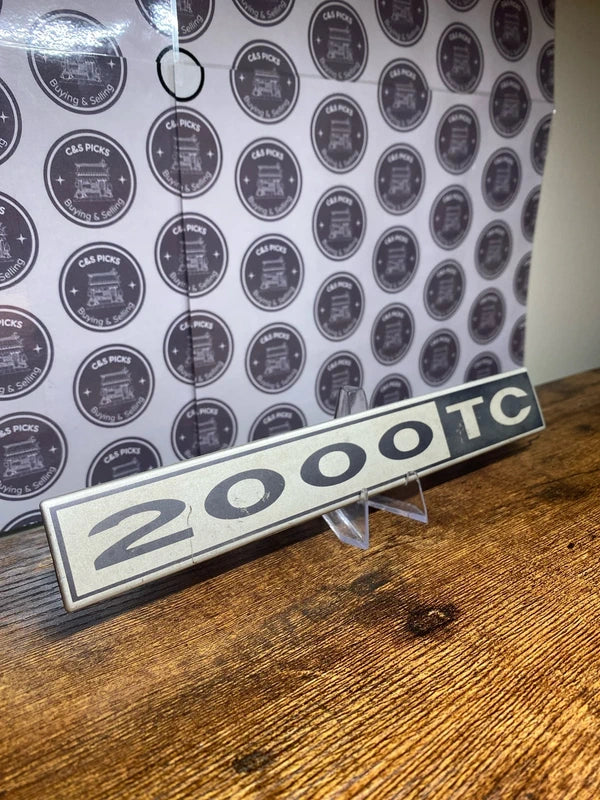 Rover 2000 TC wing car badge emblem logo vintage collectible display