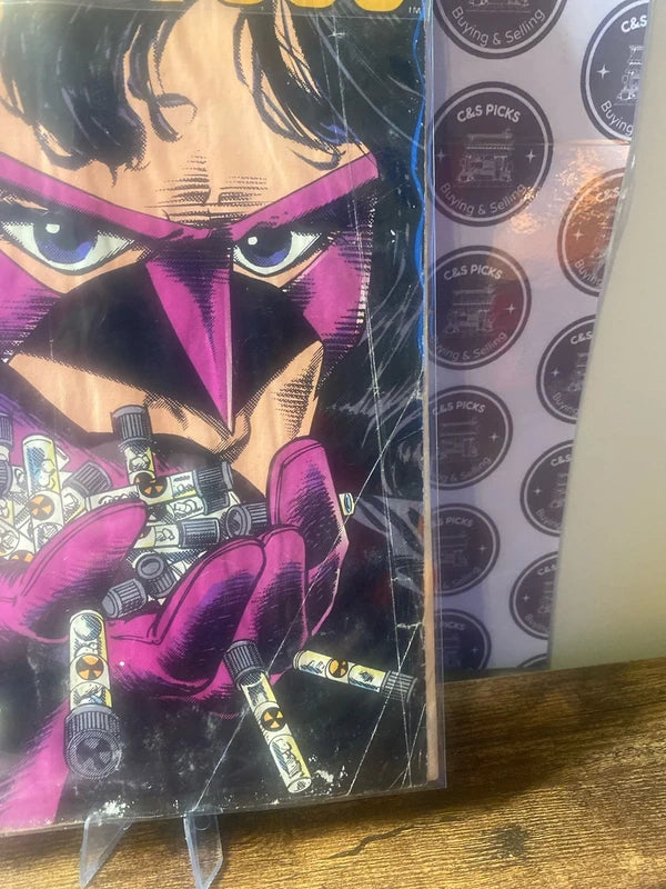 Bundle of DC Comic Books - The Huntress 80’s / 90’s vintage collectible