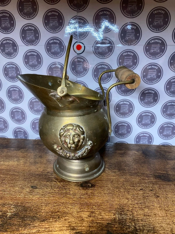 Vintage Lion Brass Small Coal Scuttle Planter Pot With Wooden Handle