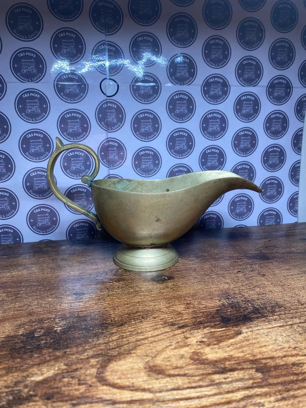 Vintage antique brass gravy boat / magic lamp fantasy vibe