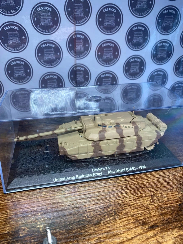 Deagostini Leclerc UAE tank model collectible war memorabilia