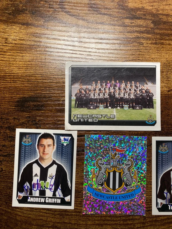 Merlin Newcastle United sticker card bundle foil badge auto collectible