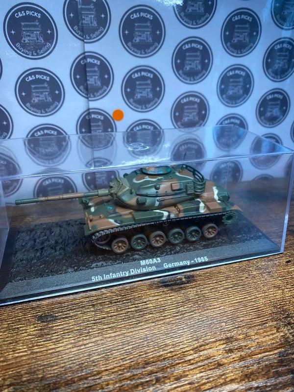Deagostini 1985 collectible tank scale model combat decor display