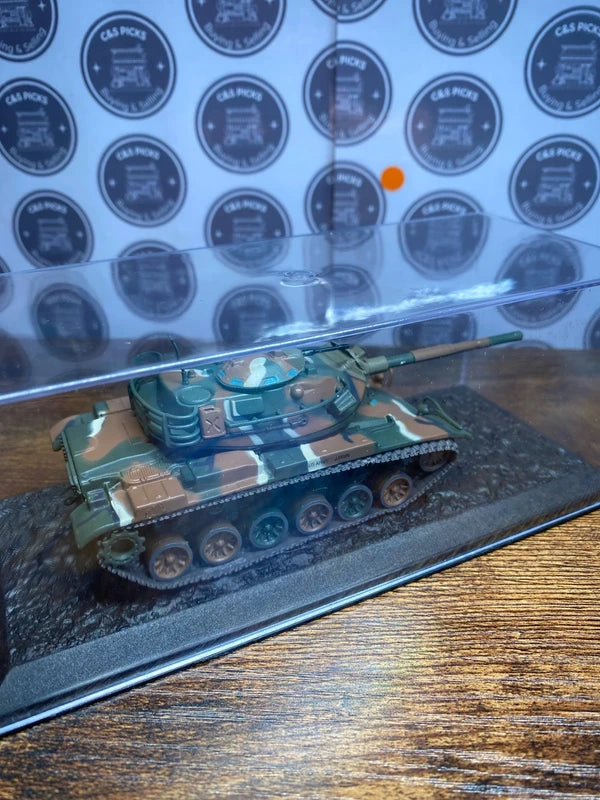 Deagostini 1985 collectible tank scale model combat decor display