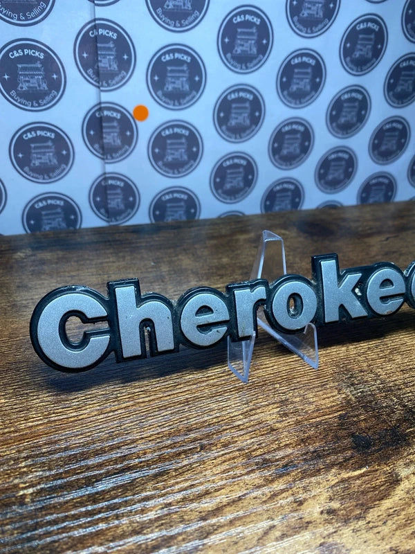 Jeep Cherokee metal car badge emblem logo script collectible
