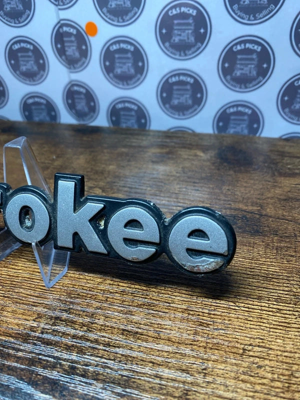 Jeep Cherokee metal car badge emblem logo script collectible