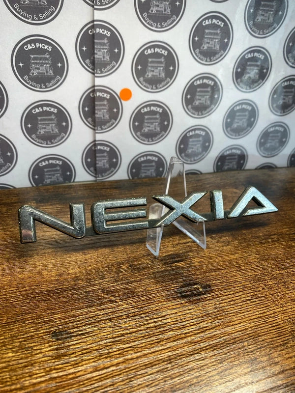 Daewoo Nexia car badge emblem logo script collectible