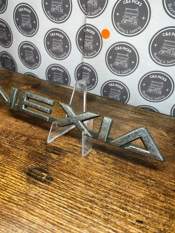 Daewoo Nexia car badge emblem logo script collectible