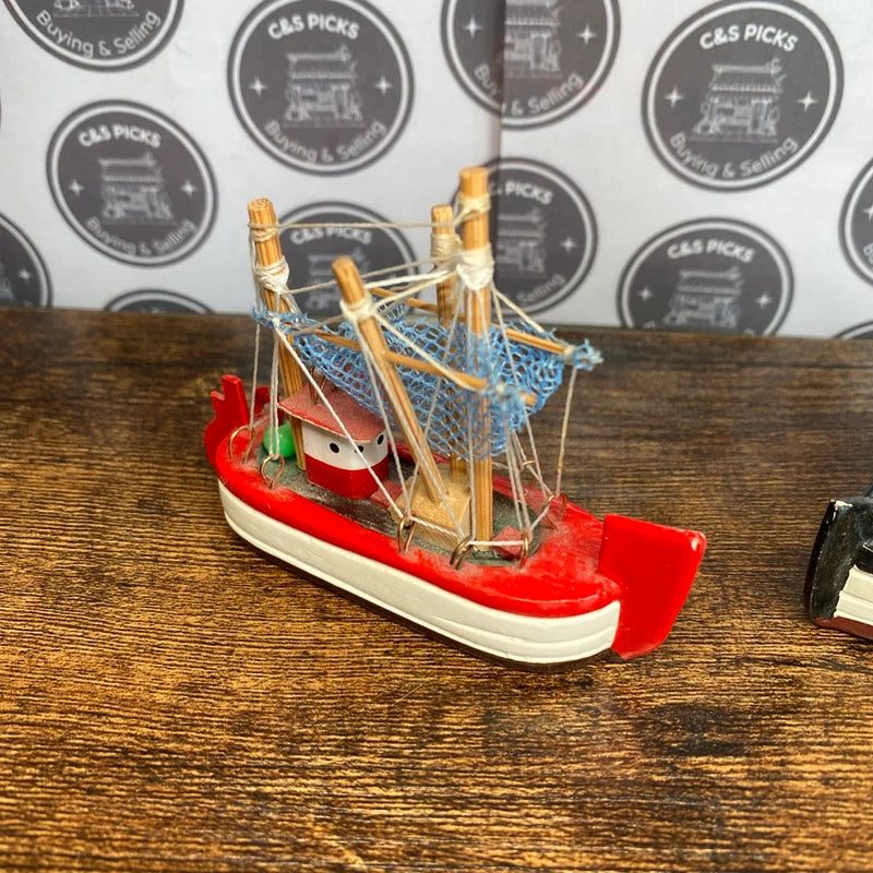 Vintage Mini Wooden Shrimping Fishing Boat Model bundle collectible home decor