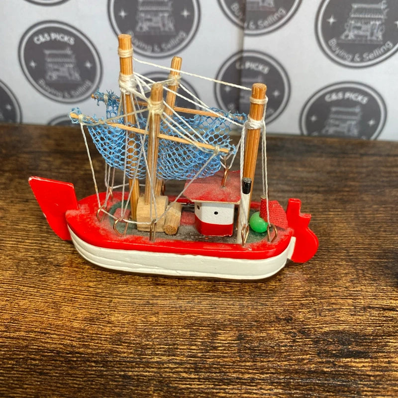 Vintage Mini Wooden Shrimping Fishing Boat Model bundle collectible home decor