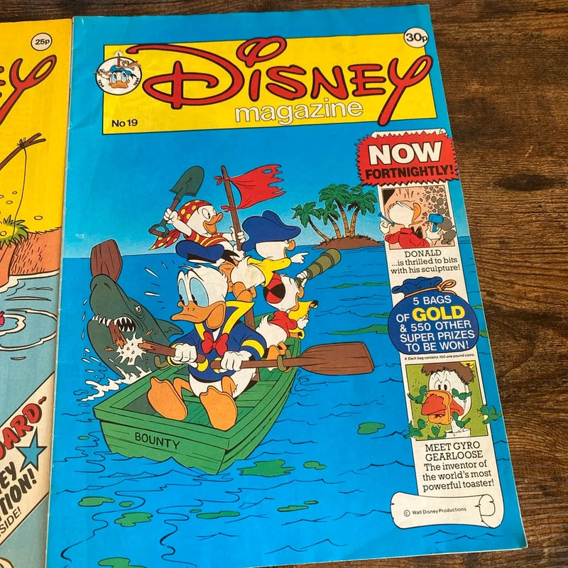 Two Vintage 80’s Disney Comic Book / Magazines Goofy Mickey Mouse Donald Duck