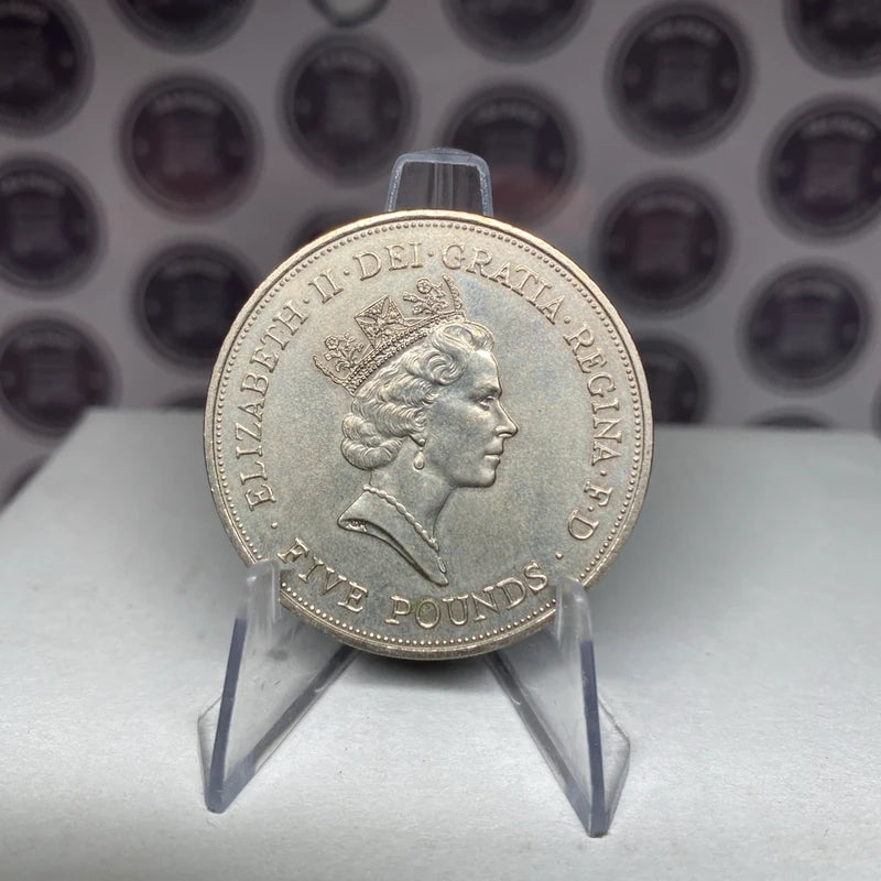 £5 Five Pound coin 1990 Queen Mothers 90th Birthday. Royal Mint Circulated Rare