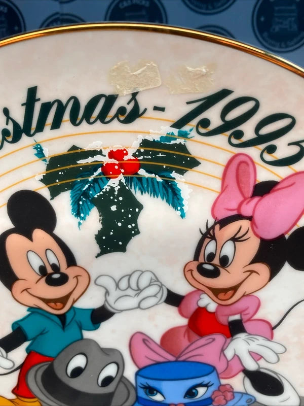 Vintage Disney 1995 Christmas Collection Happy Holidays Plate Christmas Mickey