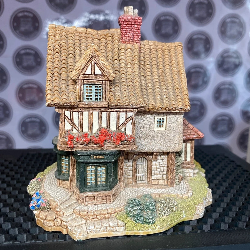 Vintage Lilliput Lane Micklegate Antiques 1991 statue cottage home decor
