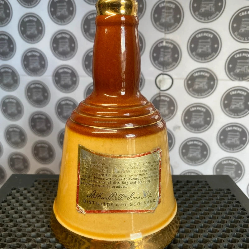 Vintage Wade Pottery Bells Old Scotch Whisky Bottle Ceramic Bell Shape Decanter