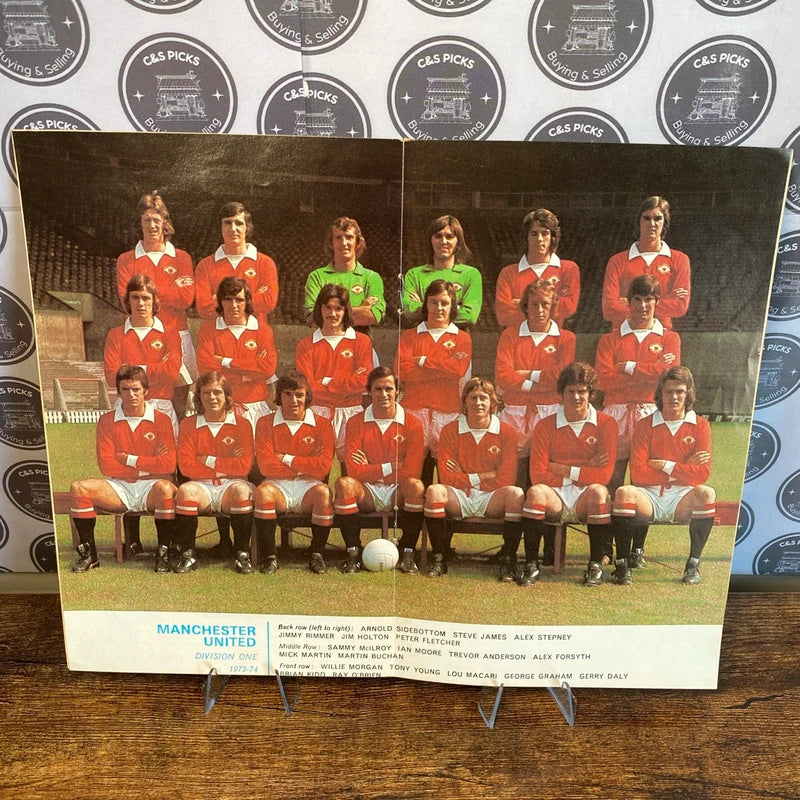 Vintage Manchester United Memorabilia 1973/74 Football Magazine Team Photo Rare