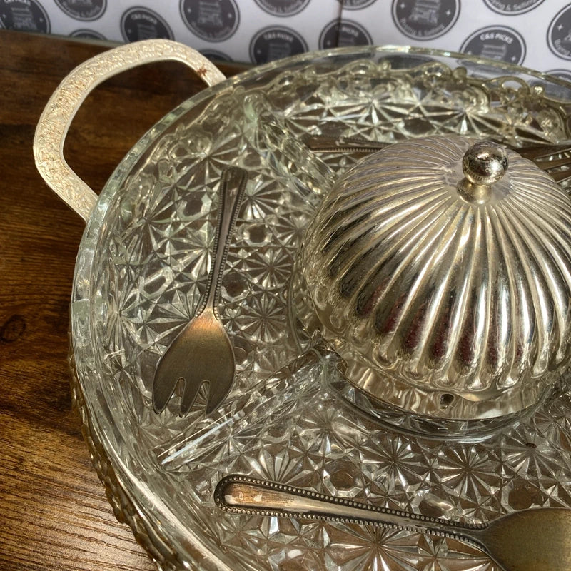 Vintage Queen Anne Circular Silver Plated Hors D'Oeuvre Dish + 4 Forks Decor Set