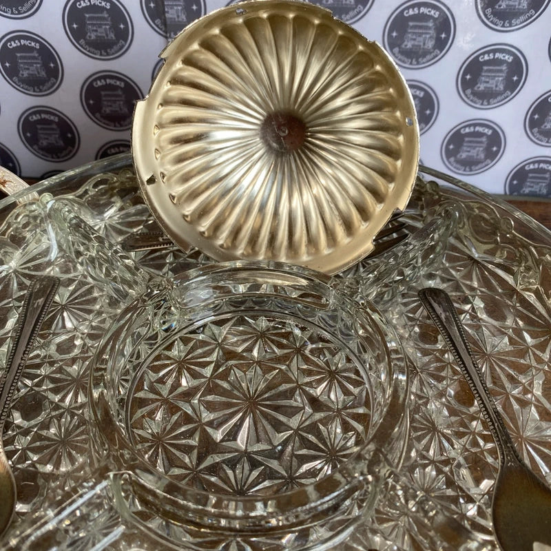 Vintage Queen Anne Circular Silver Plated Hors D'Oeuvre Dish + 4 Forks Decor Set