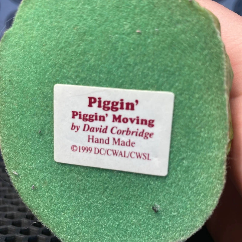 Vintage Piggin’ Pigs Piggin Moving 1999 Collectable Figures New Home Gift Decor