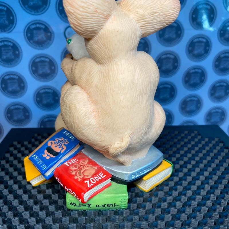 Vintage Piggin' Munchies Figurine Ornament Collectors Club Funny Diet Gift Decor
