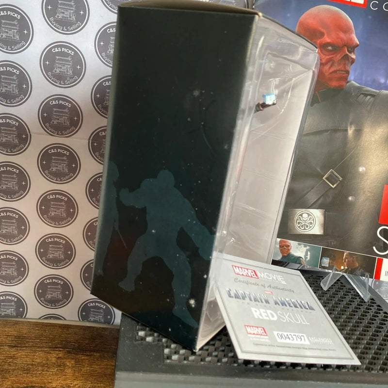 Eaglemoss Marvel Movie Collection Figurine Captain America Red Skull Magazine