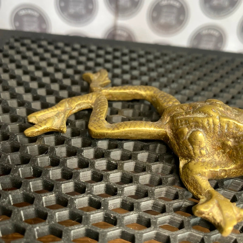 Vintage Solid Brass Frog Toad Paperweight Stretched Legs Figurine Home Decor
