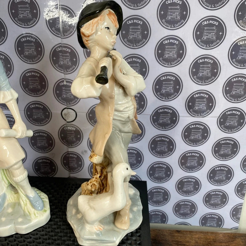 Pair Of Vintage Duncan Royale Figurines Boy & Girl W/ Geese Duck Bird Decor Prop