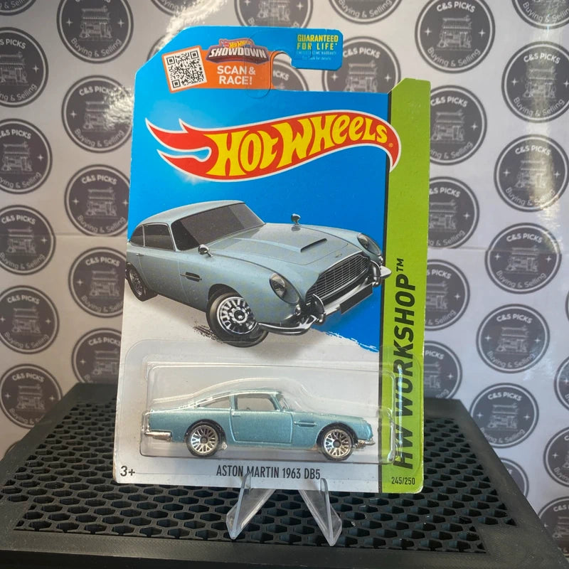 Hot Wheels Aston Martin 1963 DB5 HW Workshop Collection 245/250 Rare Mancave Bar