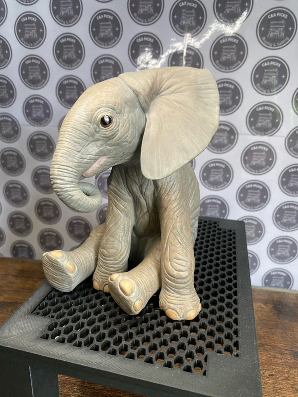 Vintage Brooks & Bentley Elephant statue figurine ornament animal decor gift