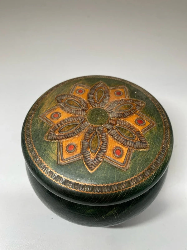 Vintage Round Wooden Box with Lid Trinket Jewellery Decorative decor boho