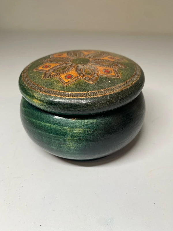 Vintage Round Wooden Box with Lid Trinket Jewellery Decorative decor boho