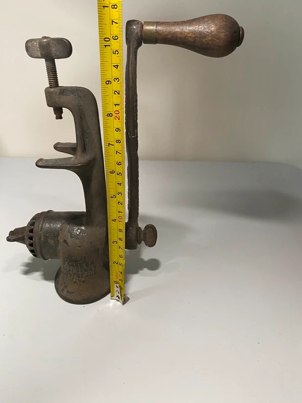Vintage Cast Iron Meat Mincer/Grinder antique home decor prop country house
