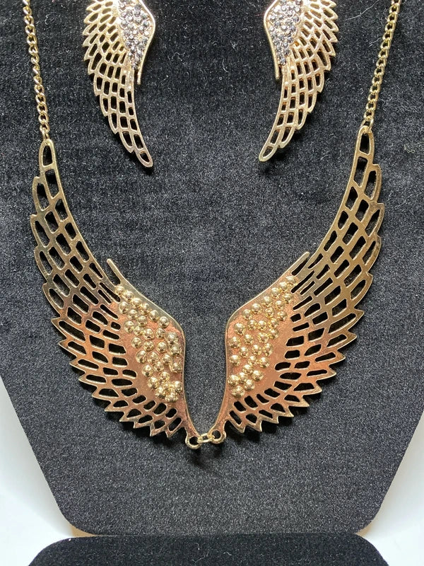 Gold tone necklace and earring set angel wing style costume jewellery set
